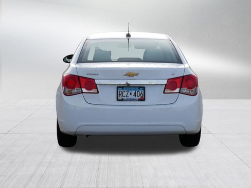 Used 2015 Chevrolet Cruze LT image 6