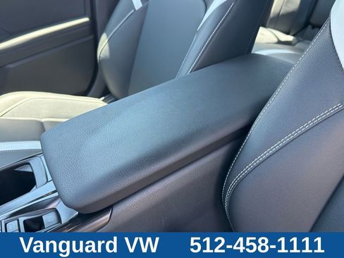 Used 2025 Toyota Camry SE w/ Multimedia Upgrade Package FWD image 16