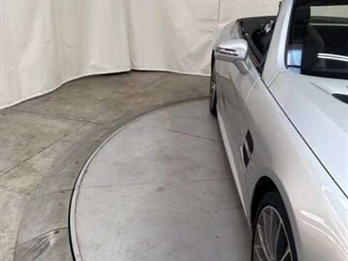 Used 2017 Mercedes-Benz SL 550 image 14