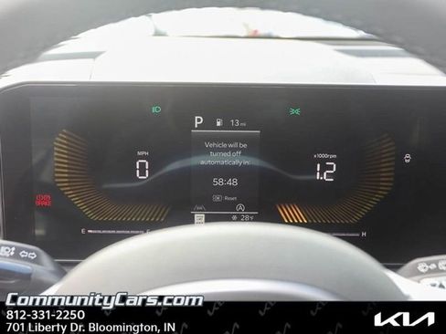 Certified 2025 Kia Sorento S w/ Panoramic Sunroof Package image 11