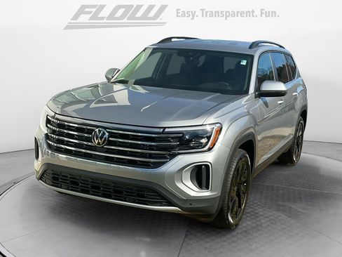 New 2026 Volkswagen Atlas SE image 3