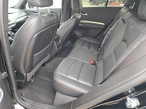 Used 2023 Cadillac XT4 Premium Luxury image 19