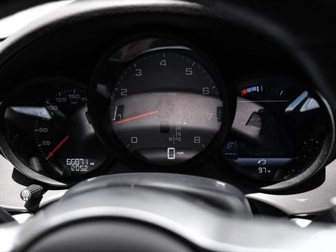Used 2018 Porsche 718 Cayman S w/ Sportdesign Package RWD image 16