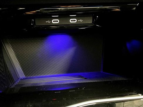 New 2025 Volkswagen GTI SE image 21