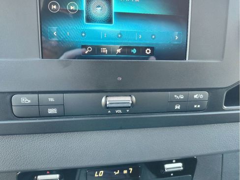 Used 2024 Mercedes-Benz Sprinter 2500 image 27