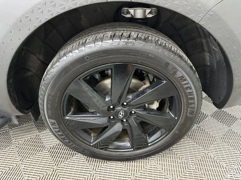 Used 2023 Hyundai Santa Cruz Night AWD/4WD image 17