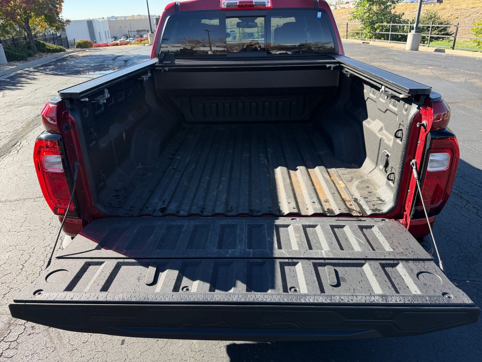 Used 2024 GMC Canyon Denali AWD/4WD image 32