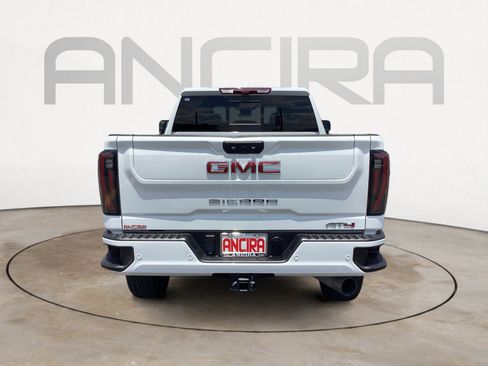 Used 2025 GMC Sierra 2500 AT4 w/ AT4 Premium Plus Package AWD/4WD image 13