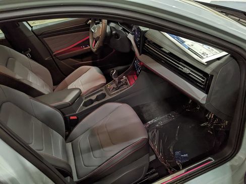 New 2026 Volkswagen Jetta GLI Autobahn FWD image 22