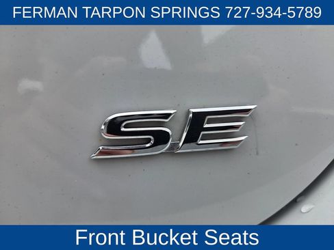 Used 2023 Toyota Camry SE FWD image 18