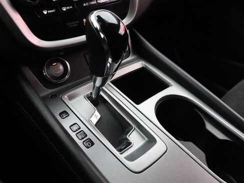 Used 2020 Nissan Murano SV AWD/4WD image 15