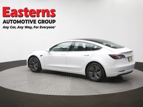 Used 2019 Tesla Model 3 Standard Range RWD image 57