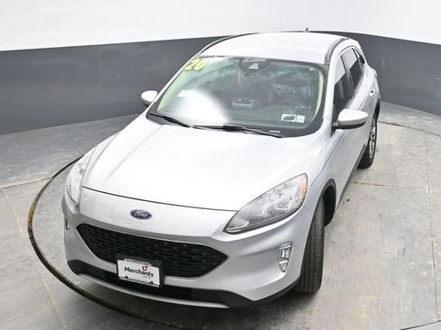 Used 2020 Ford Escape SEL image 19