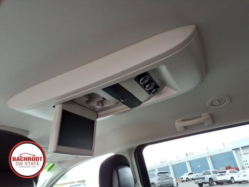 Used 2016 Dodge Grand Caravan SXT w/ Rear Park Assist Package FWD image 27