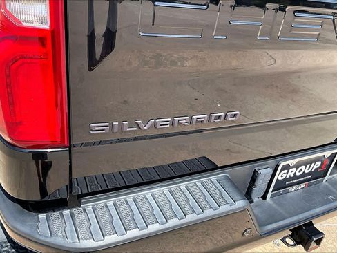 Used 2020 Chevrolet Silverado 1500 LT Trail Boss AWD/4WD image 27