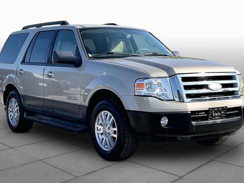 Used 2007 Ford Expedition XLT RWD image 2