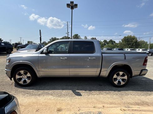 Used 2022 RAM 1500 Laramie w/ Sport Appearance Package AWD/4WD image 4