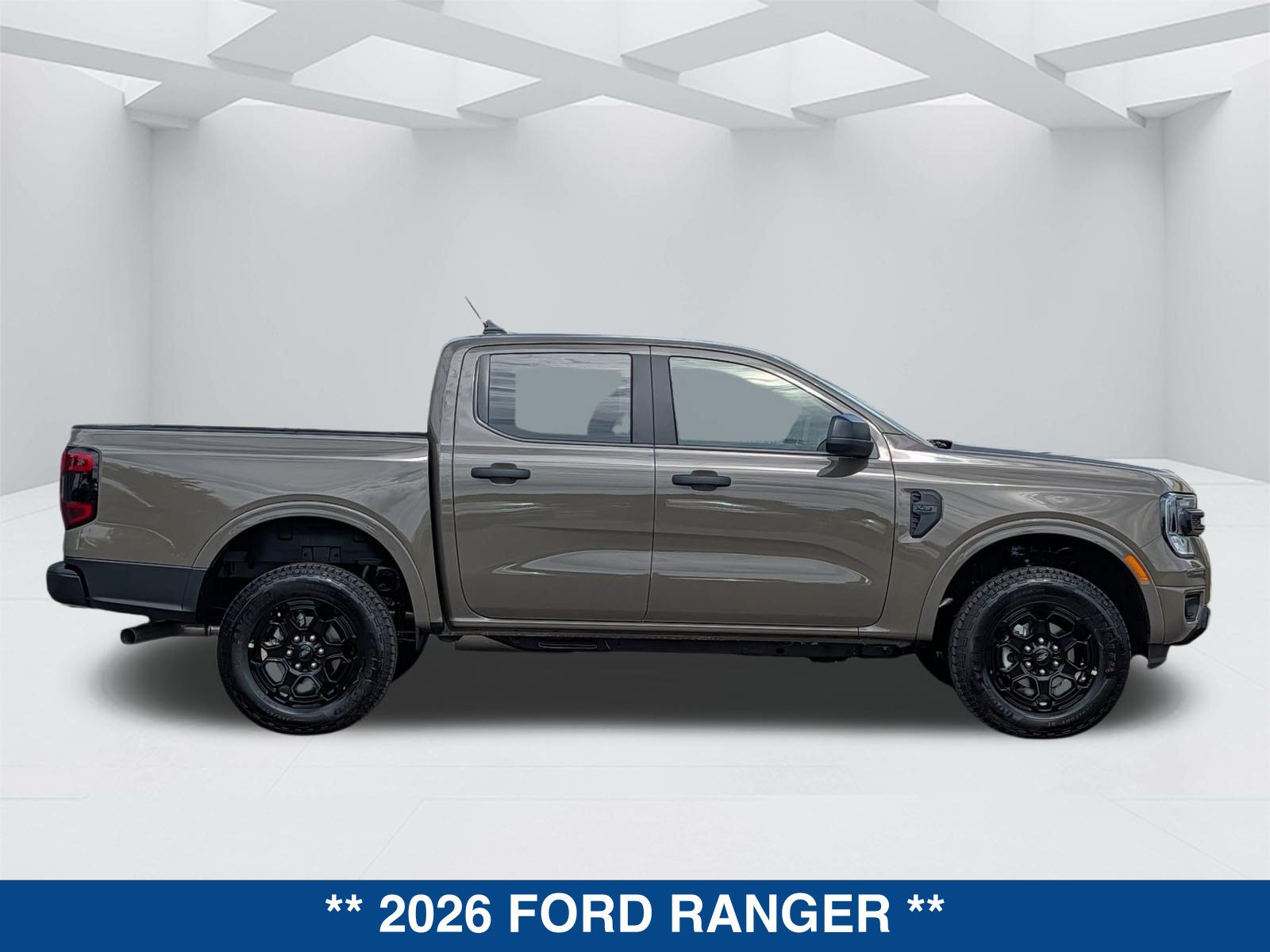 New 2026 Ford Ranger XLT w/ Black Appearance Package RWD image 5