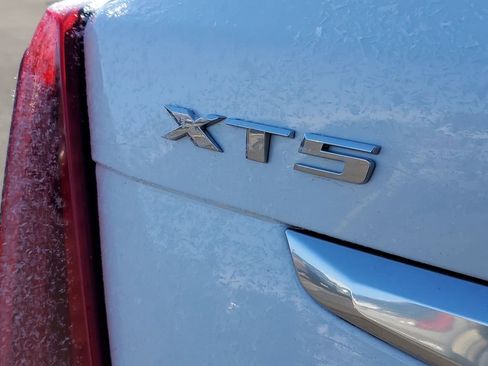 Used 2023 Cadillac XT5 Premium Luxury image 31