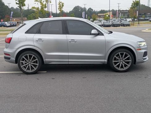 Used 2018 Audi Q3 2.0T Premium FWD image 3