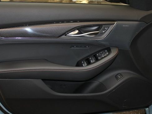 Used 2025 Cadillac CT5 V image 35