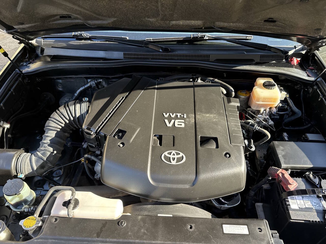 Used 2007 Toyota 4Runner SR5 AWD/4WD image 11