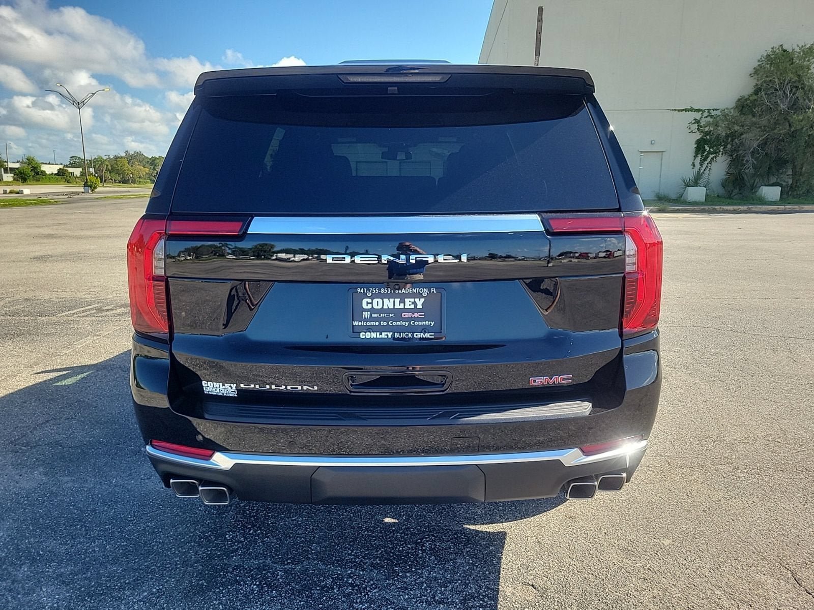 New 2026 GMC Yukon Denali RWD image 6