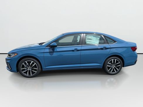 New 2026 Volkswagen Jetta SE FWD image 6