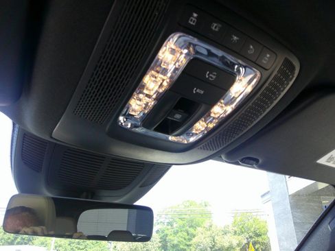 Used 2024 Mercedes-Benz GLS 450 4MATIC image 26
