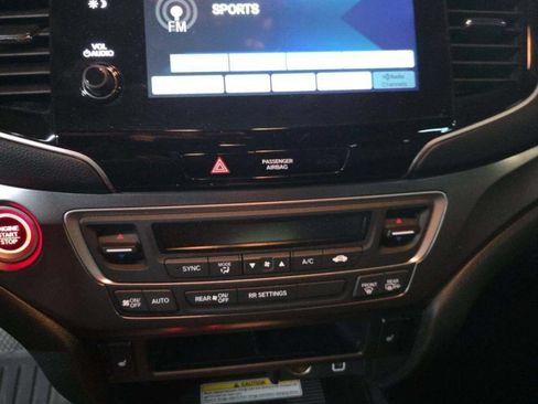 Used 2023 Honda Passport EX-L image 9