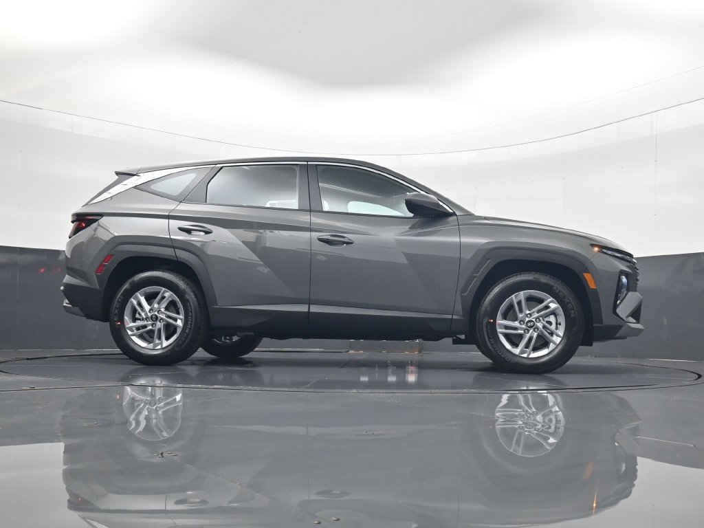 New 2026 Hyundai Tucson SE FWD image 24