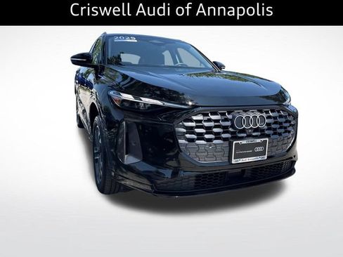 Certified 2025 Audi Q5 Premium w/ Convenience Package AWD/4WD image 10
