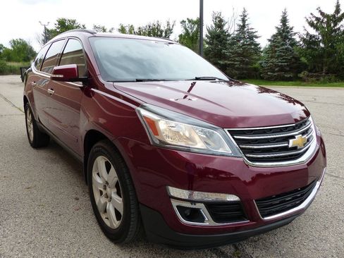 Used 2016 Chevrolet Traverse LT w/ Style and Technology Package AWD/4WD image 14