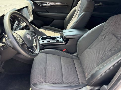 Used 2022 Buick Envision Preferred FWD image 16