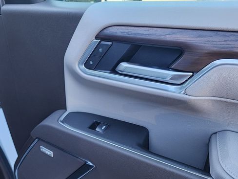 New 2026 GMC Sierra 1500 SLT w/ SLT Premium Plus Package AWD/4WD image 38