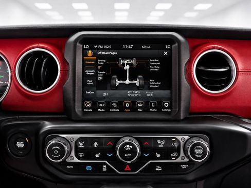 Used 2023 Jeep Wrangler Unlimited Rubicon 4xe AWD/4WD image 32