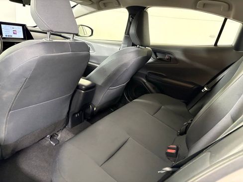 Used 2024 Toyota Prius LE image 37