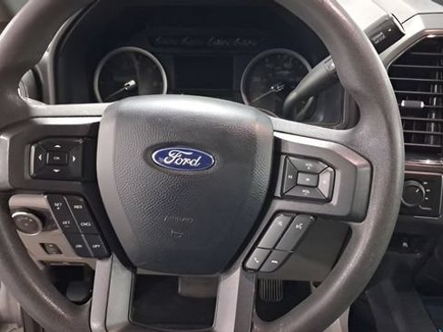 Used 2020 Ford F250 XLT w/ XLT Premium Package AWD/4WD image 10