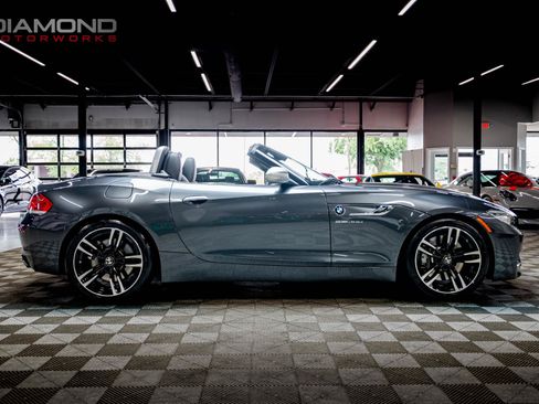 Used 2016 BMW Z4 sDrive35is RWD image 26