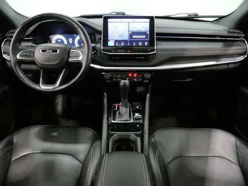 Used 2022 Jeep Compass High Altitude AWD/4WD image 11