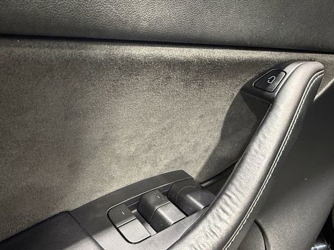 Used 2022 Tesla Model Y Performance image 22