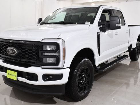 New 2026 Ford F350 XLT w/ XLT Premium Package AWD/4WD image 2