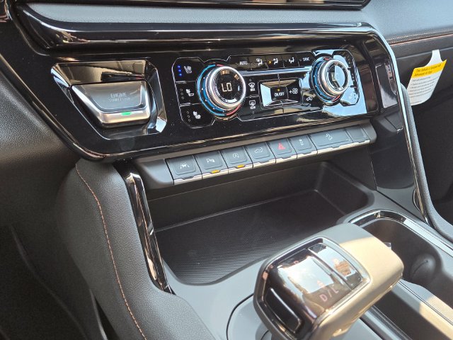 New 2026 GMC Sierra 1500 AT4 w/ AT4 Premium Package AWD/4WD image 12