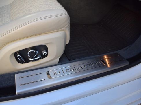 Used 2019 Jaguar XJ Collection image 54