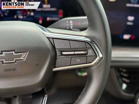 Used 2025 Chevrolet Suburban Z71 AWD/4WD image 18