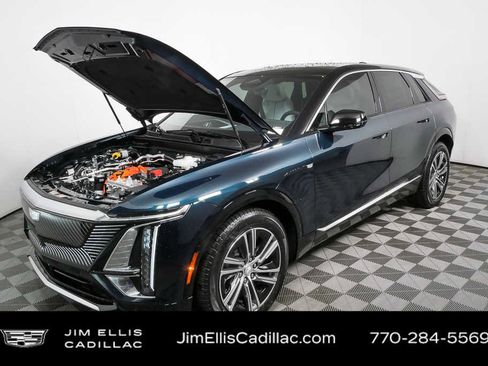 New 2026 Cadillac Lyriq Premium Luxury image 33