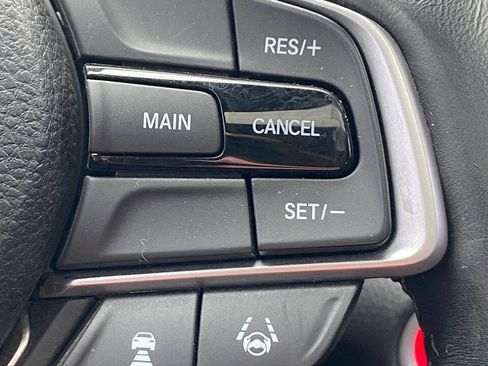 Used 2018 Honda Accord EX-L image 31