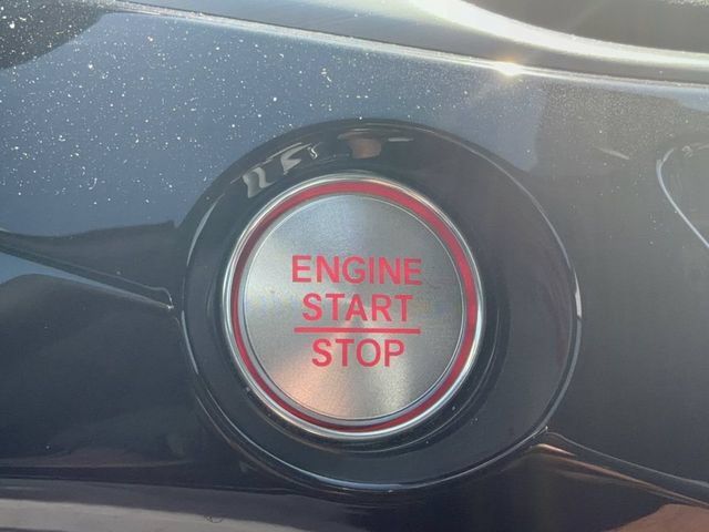 Used 2023 Acura MDX w/ Technology Package AWD/4WD image 25