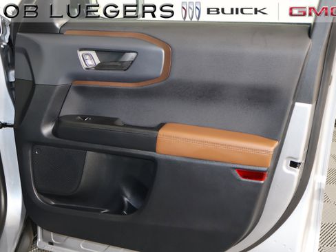 Used 2021 Ford Bronco Sport Outer Banks AWD/4WD image 18