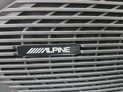 Used 2023 Jeep Wagoneer Series III w/ Preferred Equipment Group image 29